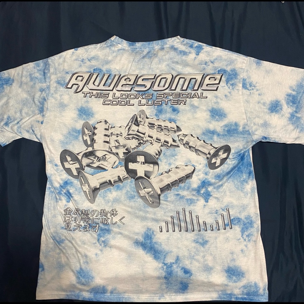 Oversized tie-dye graphic shirt